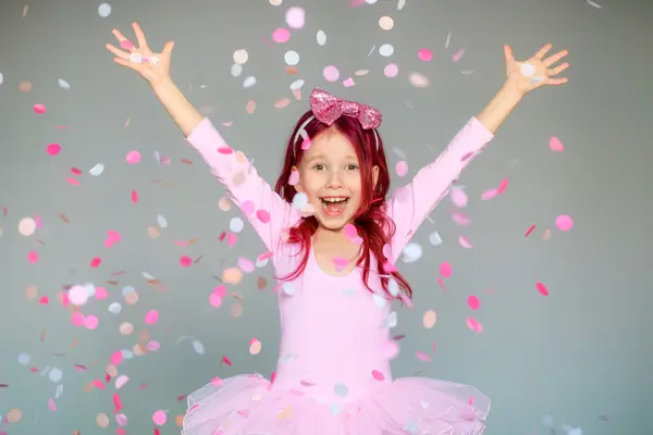 Why do ballerinas always stay out late?