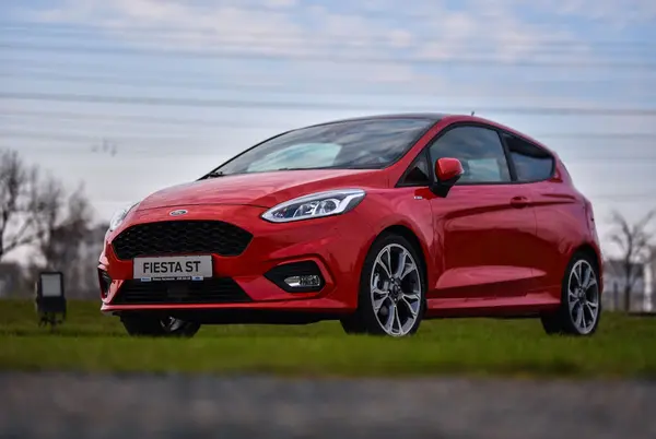 What do you call a Ford Fiesta that ran out of gas?