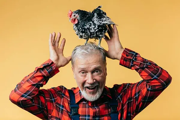 What's the difference between people and chickens?