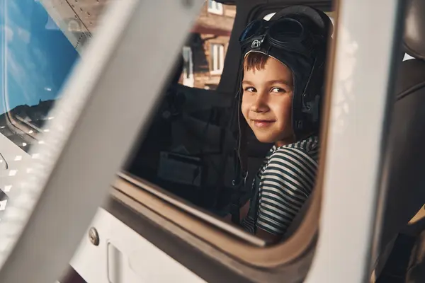 What did the airline worker name her child?