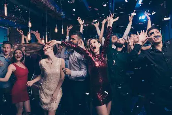 What happened to the dancer at Seafood Disco?